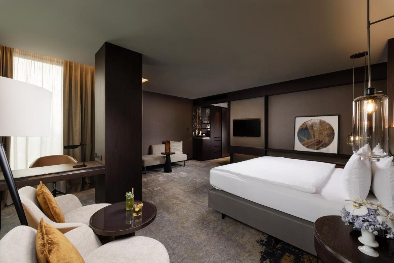 Premium King Room,1162846278:JPEG
